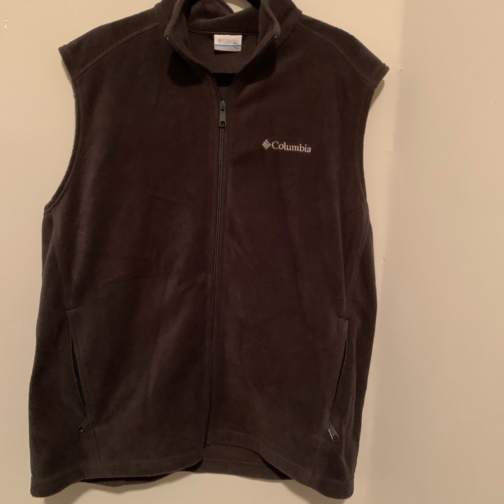 Columbia fleece vest